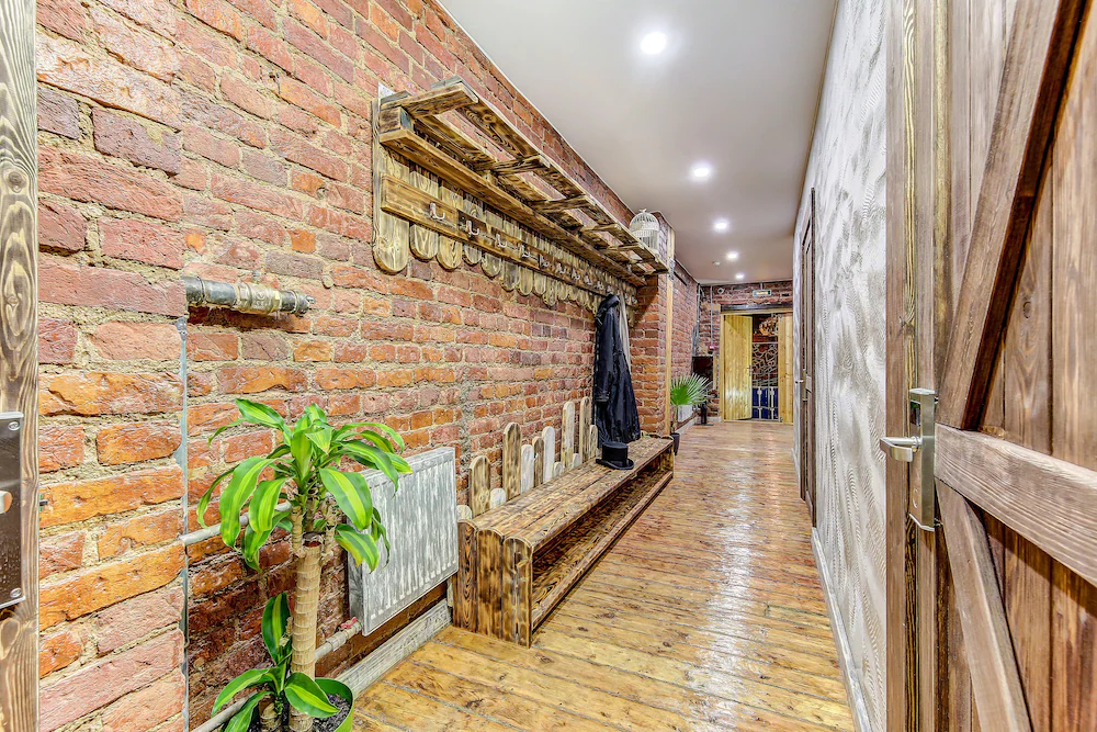 Moomidol Hostel