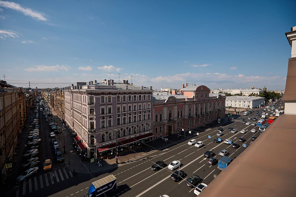 Nevskiy 72