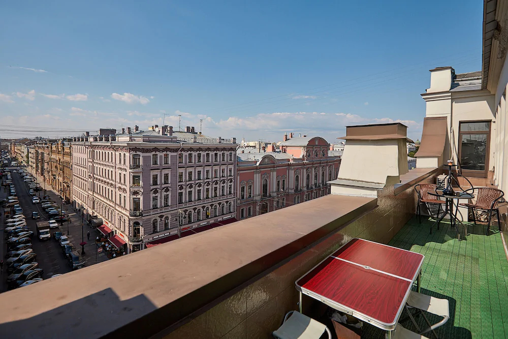 Nevskiy 72