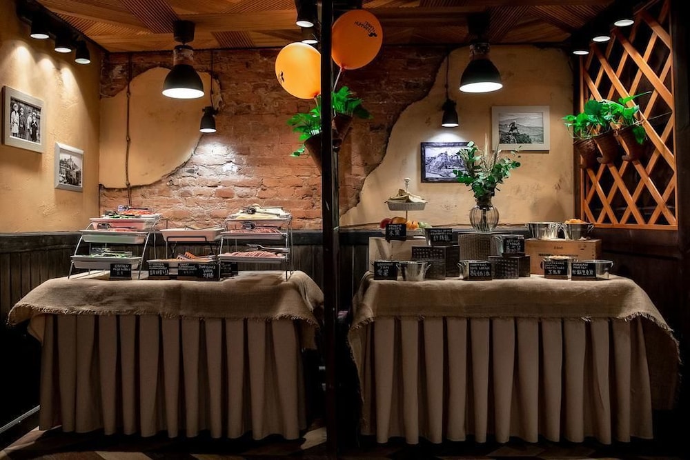 Nevsky Capsule Hotel