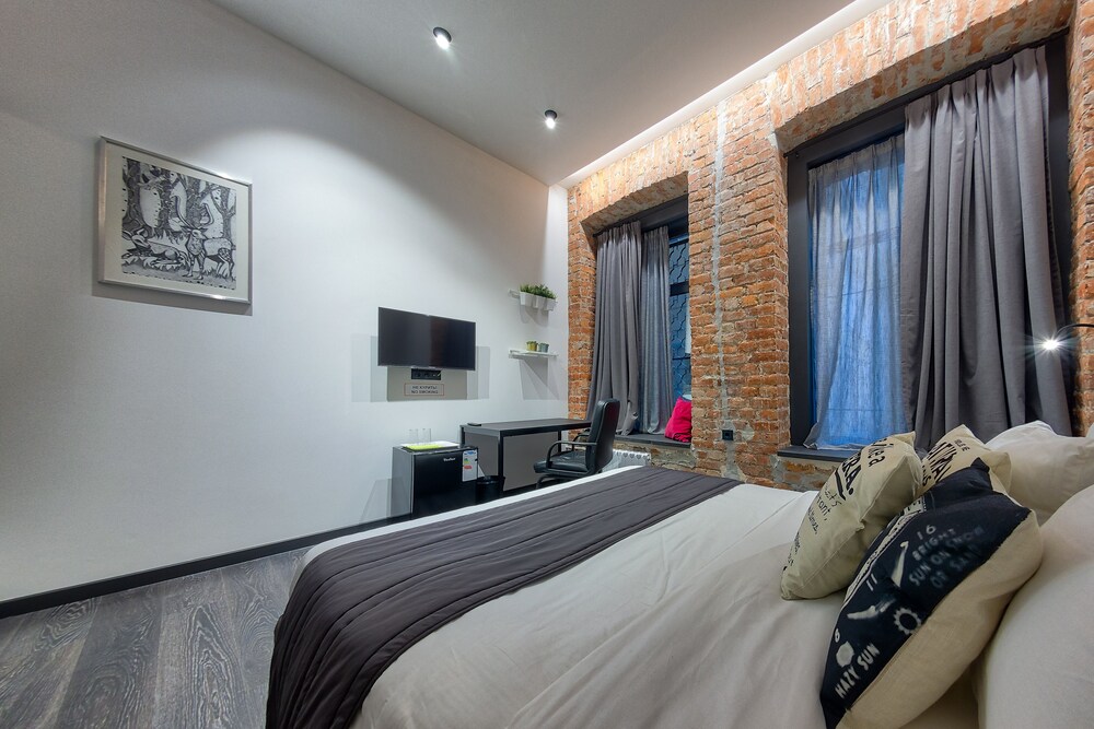 New Horizon Mariinskii Rooms