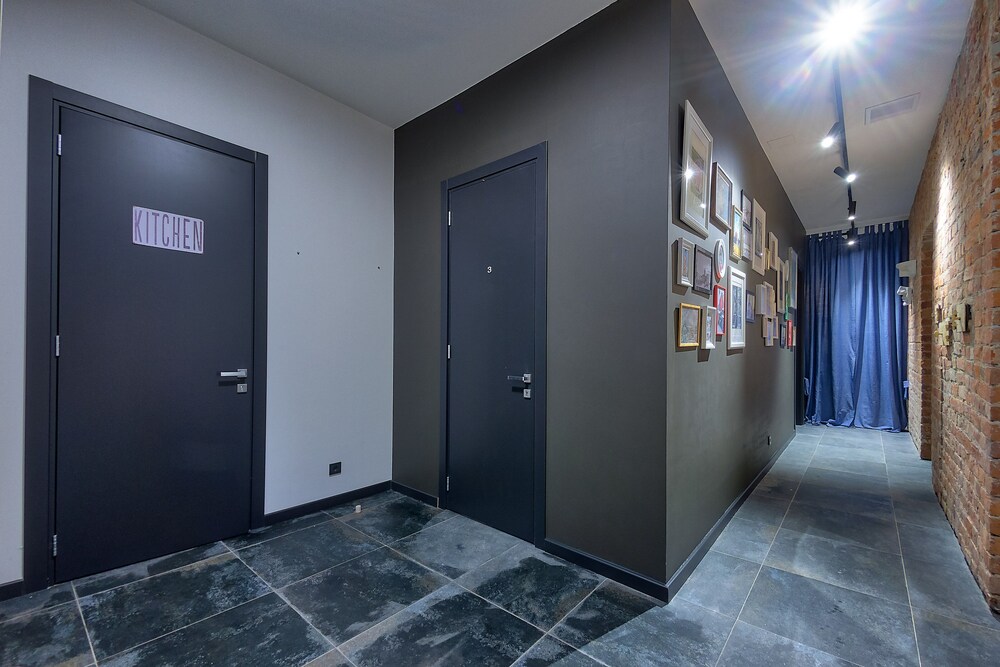 New Horizon Mariinskii Rooms