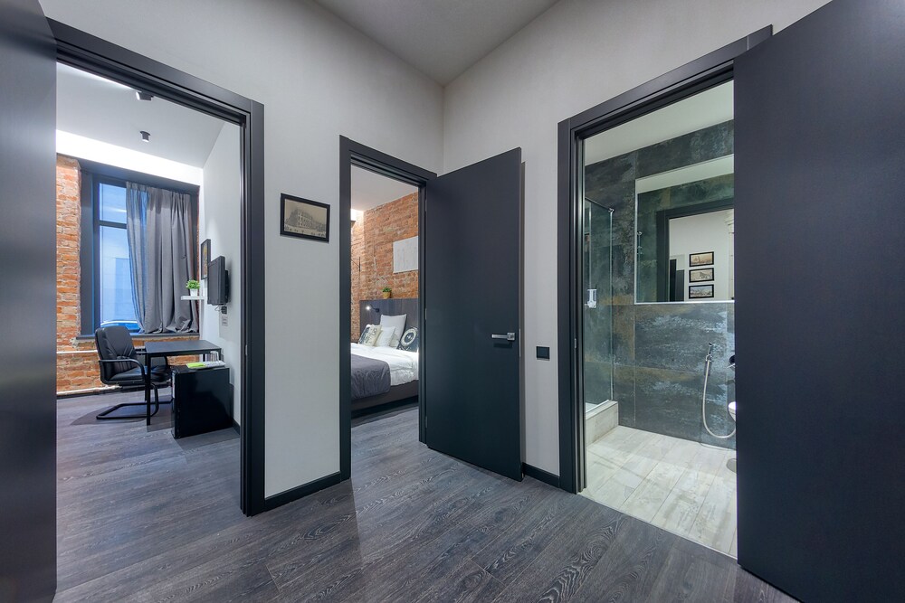 New Horizon Mariinskii Rooms