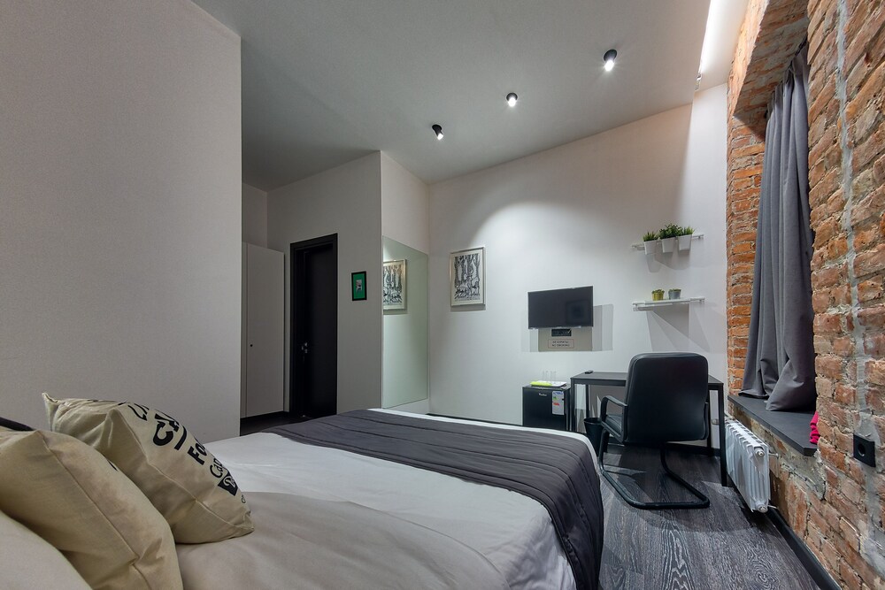 New Horizon Mariinskii Rooms