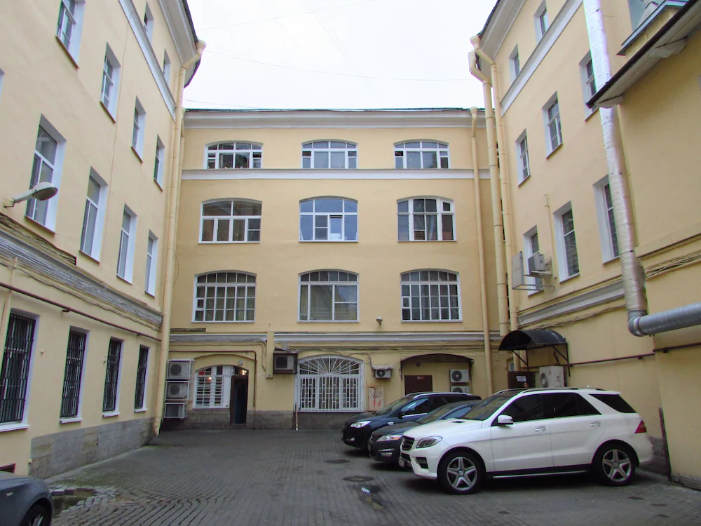 New Horizon Tulikov House