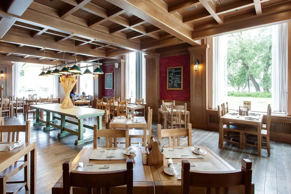 New Peterhof Hotel