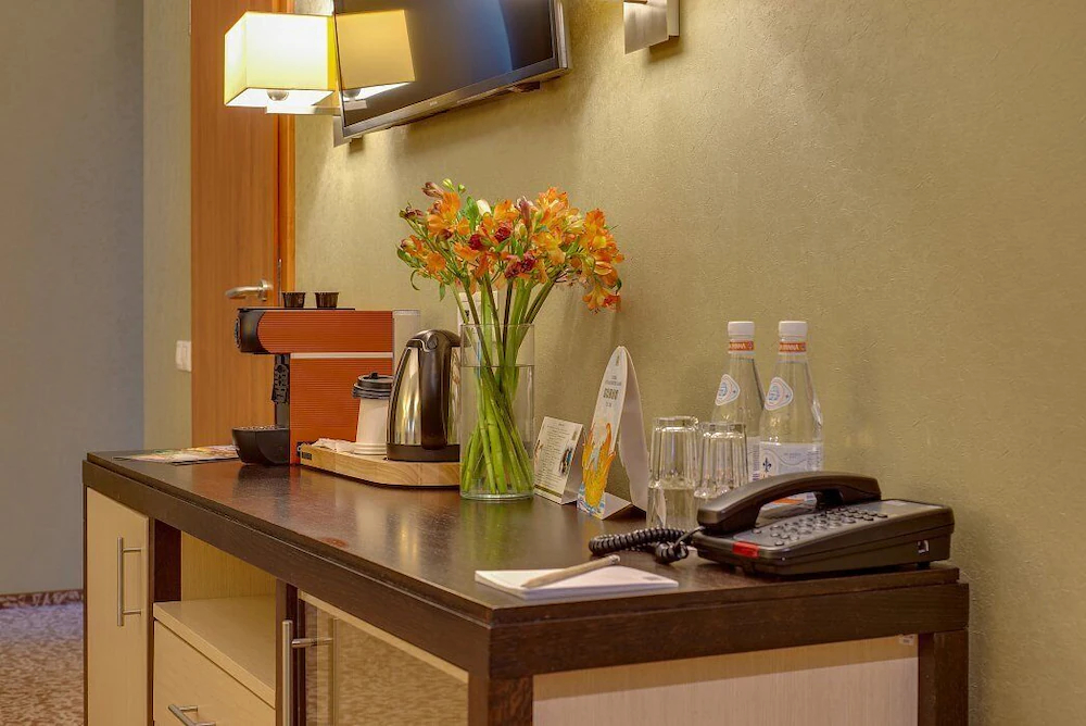 New Peterhof Hotel