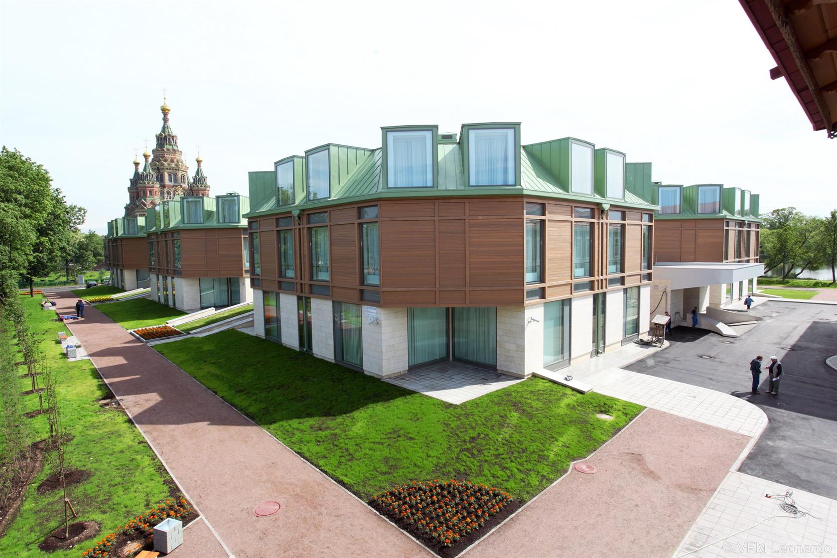 New Peterhof Hotel