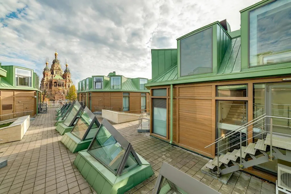New Peterhof Hotel