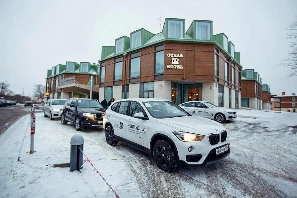 New Peterhof Hotel