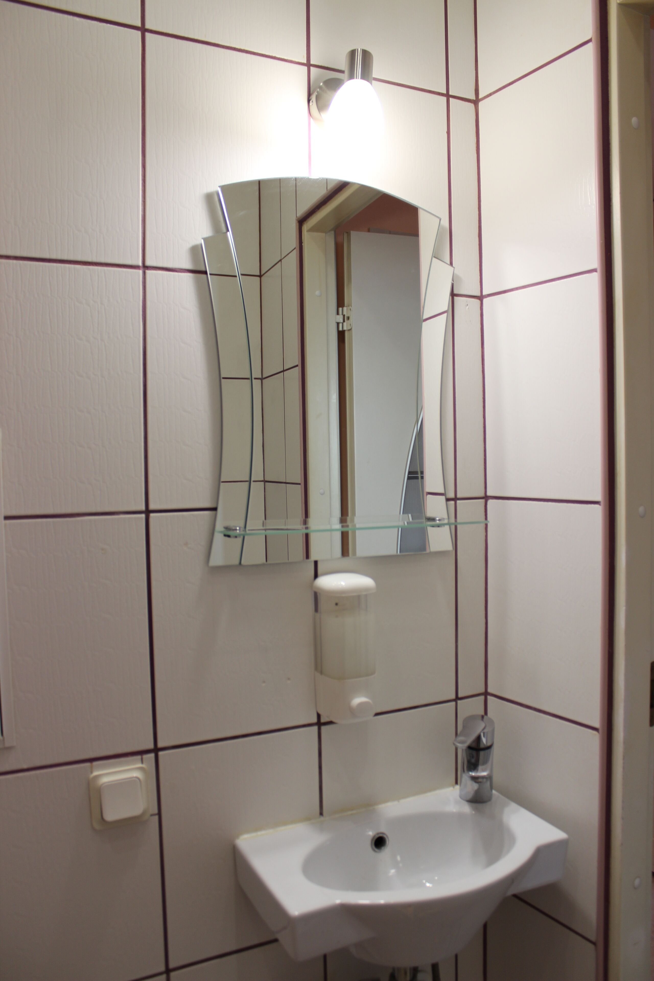 Novye Komnaty Bolshoy 45 Hotel