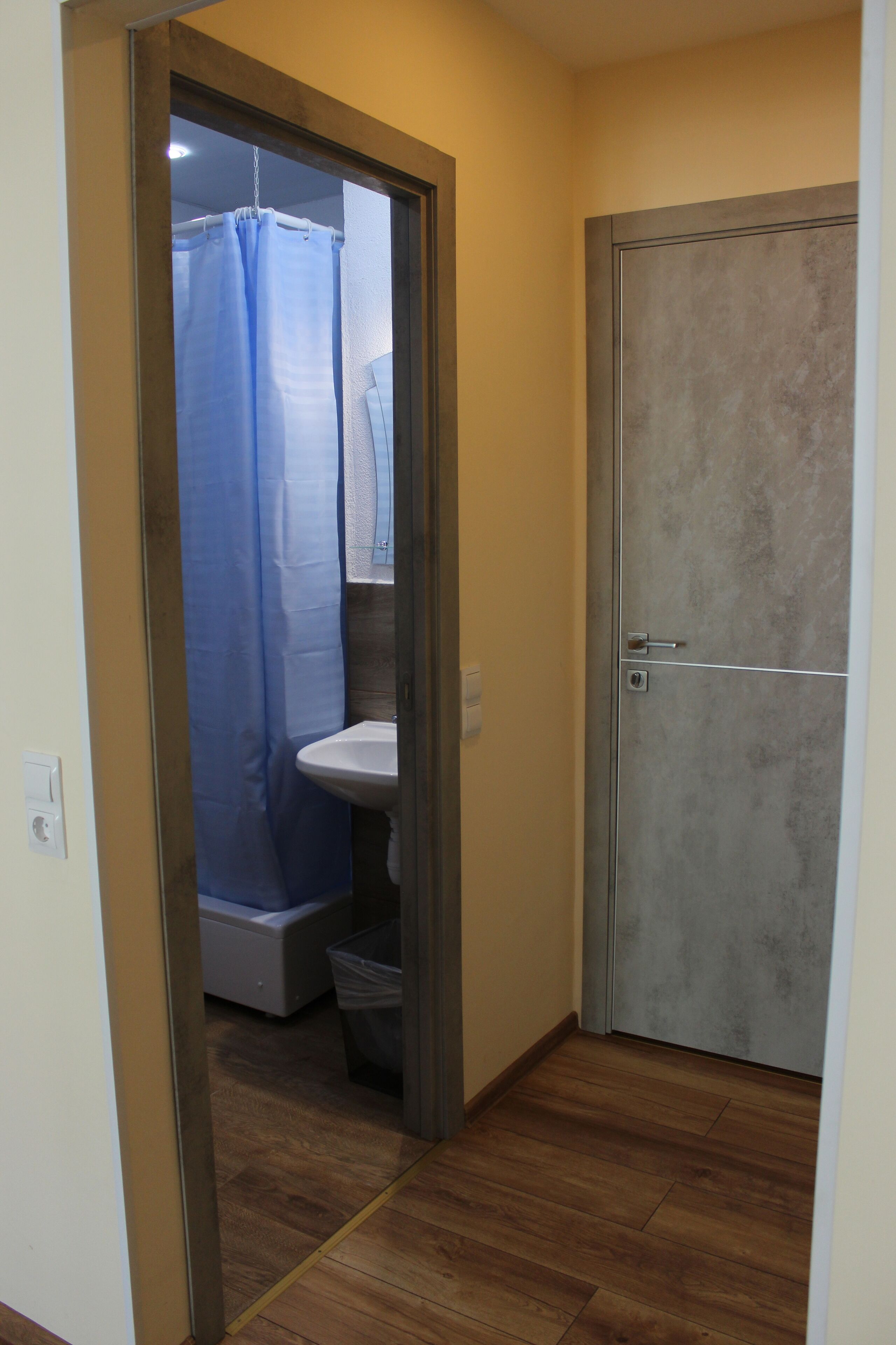 Novye Komnaty Bolshoy 45 Hotel