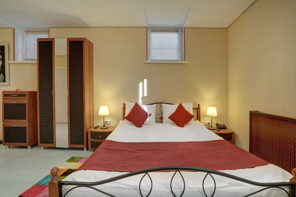 Olympia Hotel