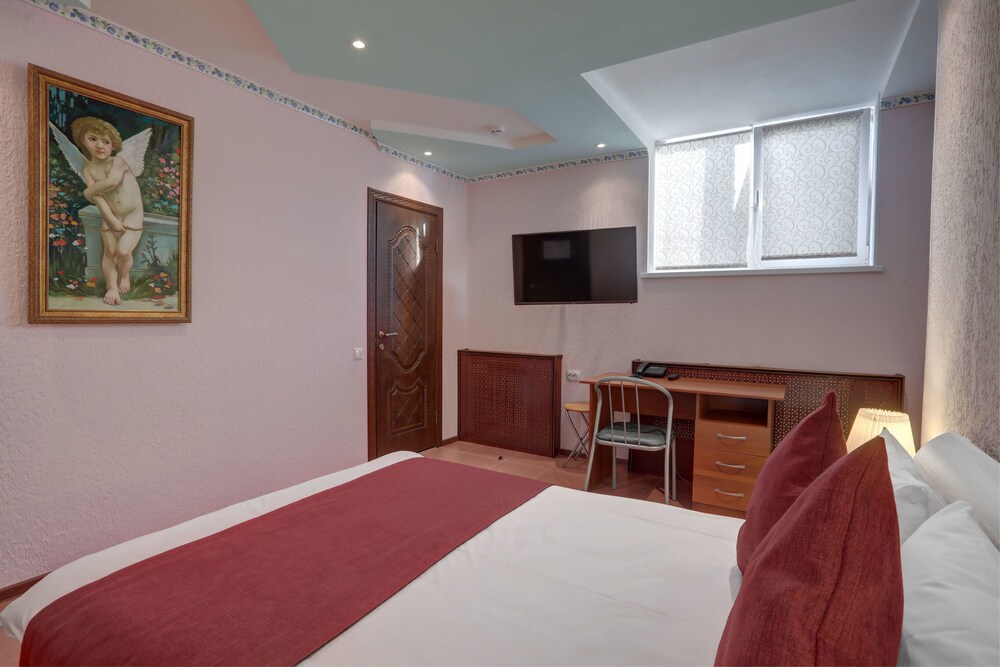 Olympia Hotel