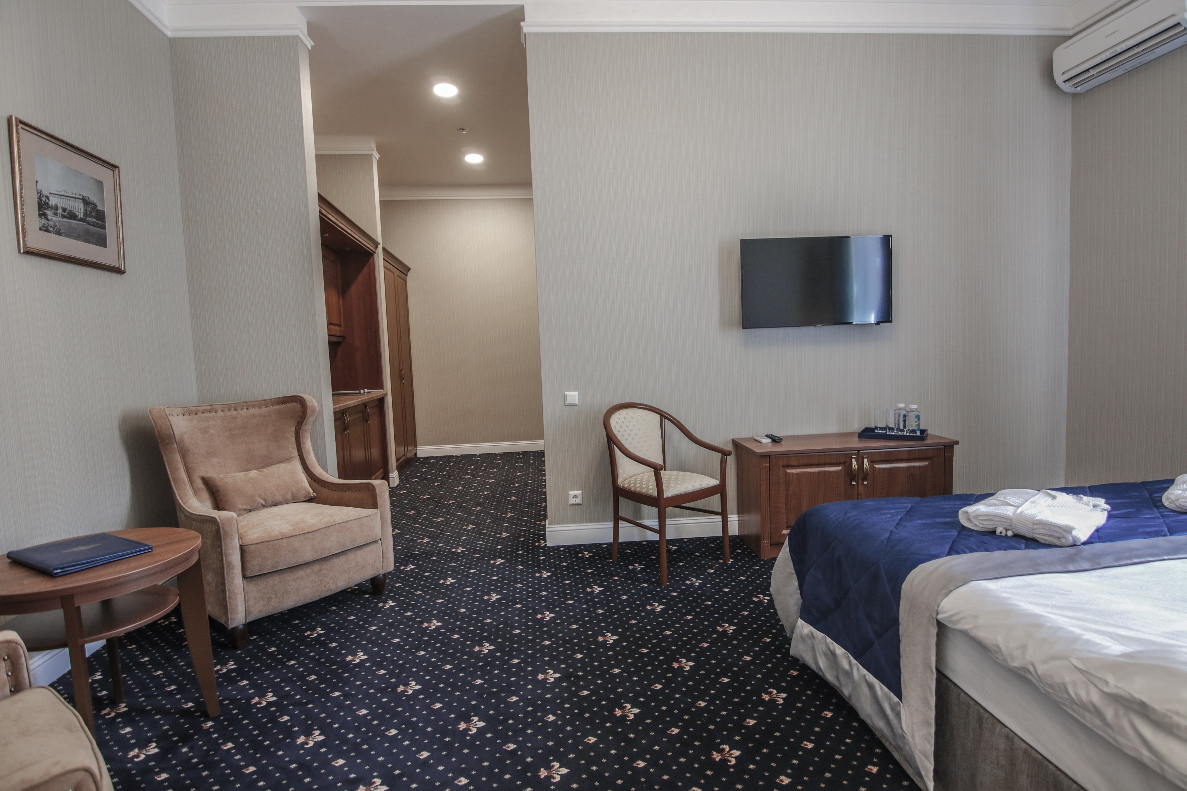 Onyx Hotel