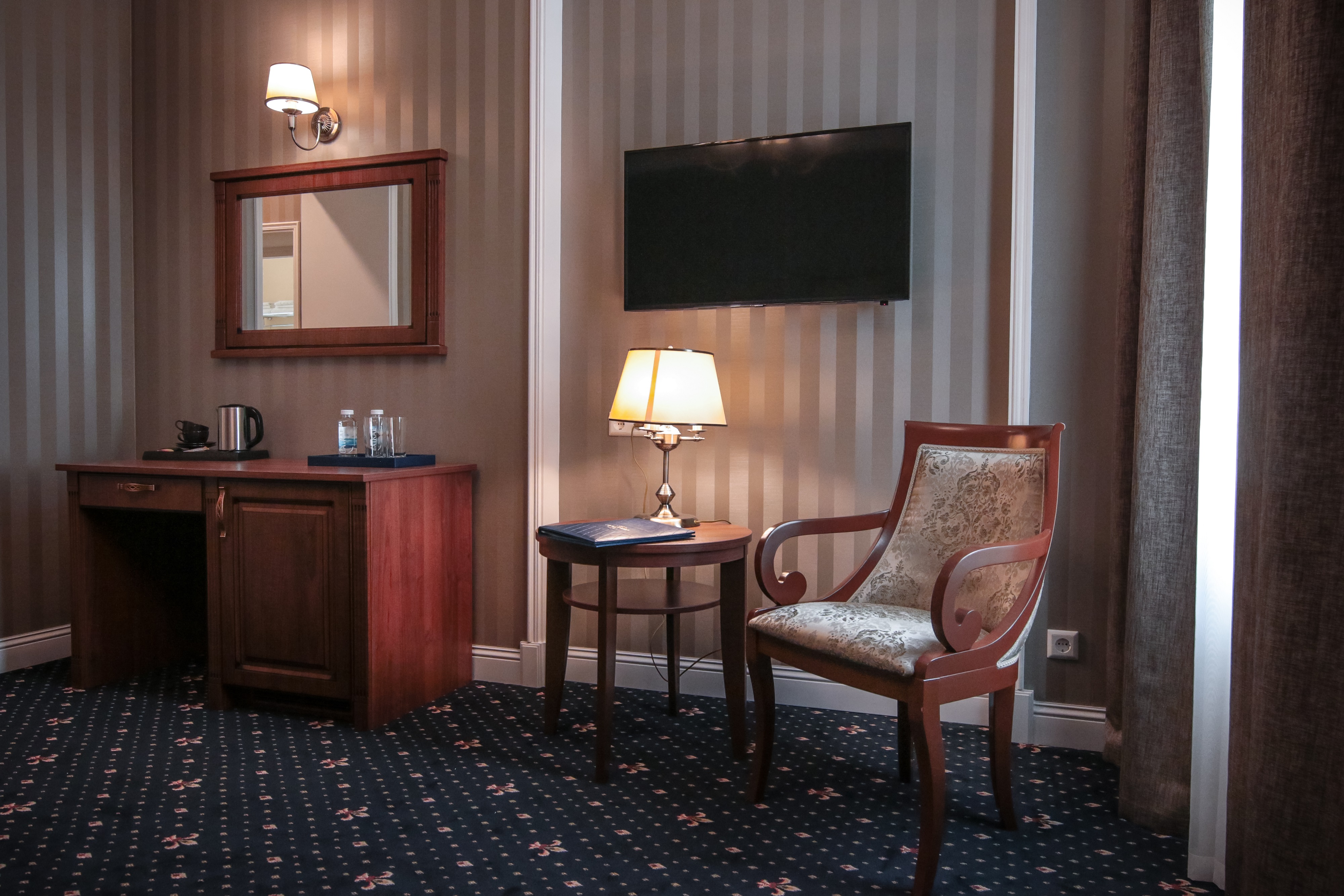 Onyx Hotel