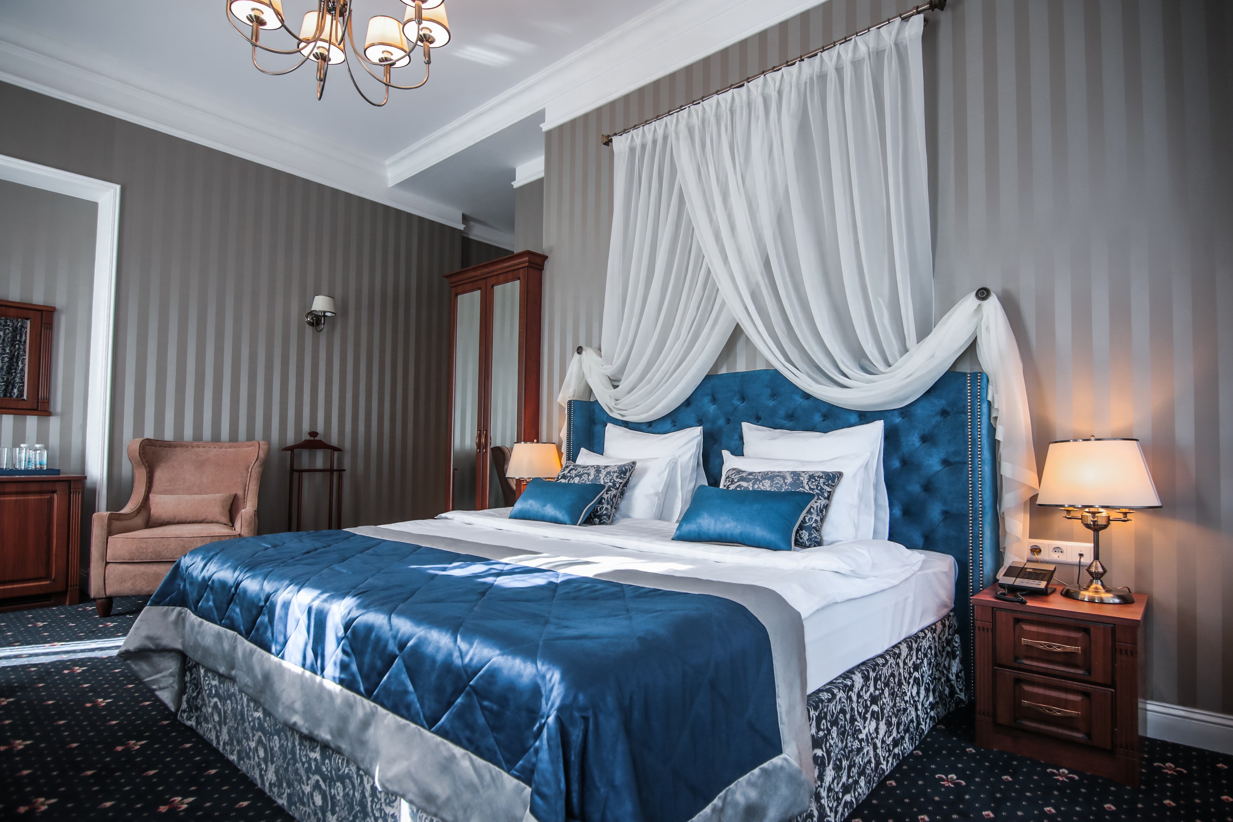 Onyx Hotel