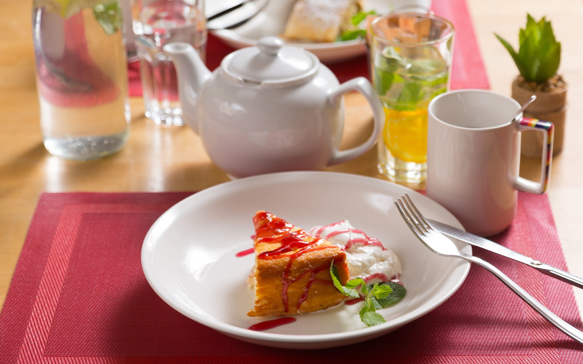 Cosmos Saint-Petersburg Nevsky Prospect Hotel, a member of Radisson Individuals