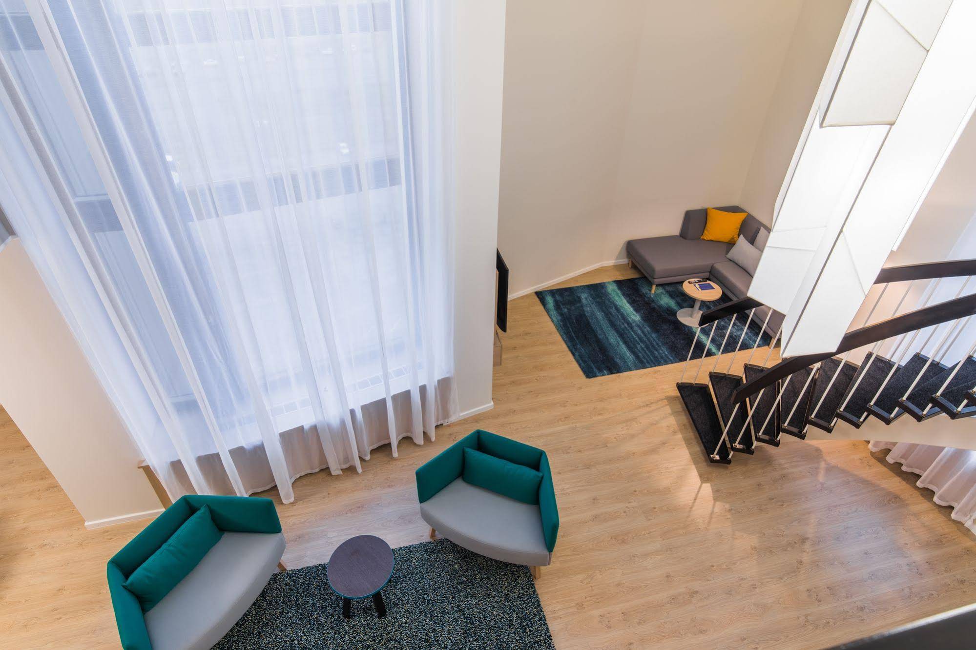 Cosmos Saint-Petersburg Pribaltiyskaya Hotel, a member of Radisson Individuals