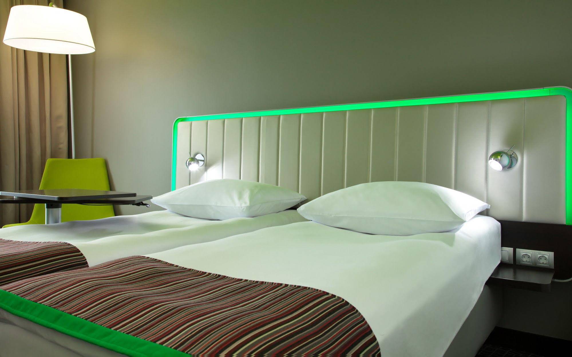 Cosmos Saint-Petersburg Pulkovo Airport Hotel, a member of Radisson Individuals