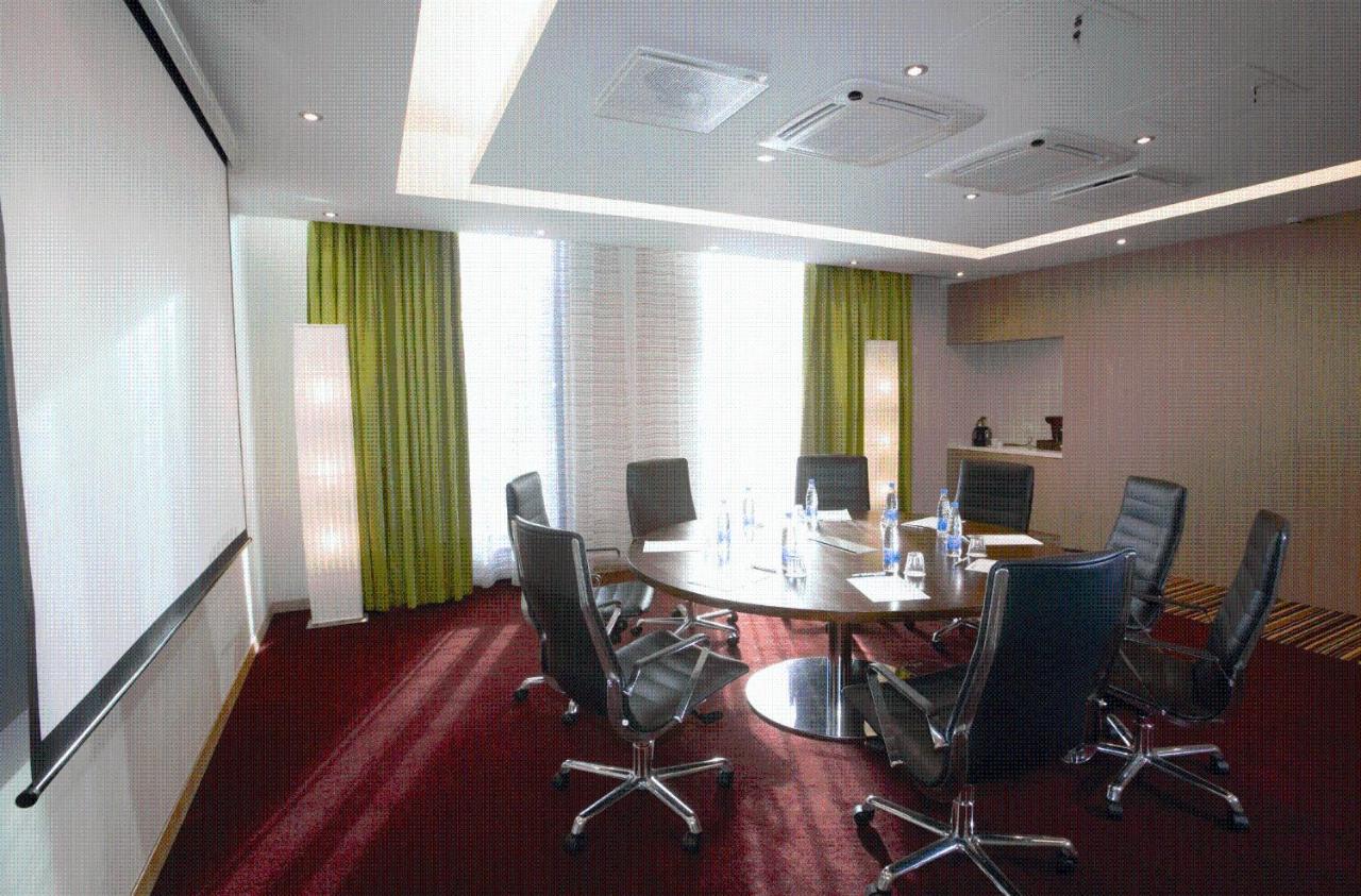 Cosmos Saint-Petersburg Pulkovskaya Hotel, a member of Radisson Individuals