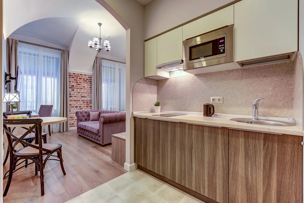 Paul Apartments