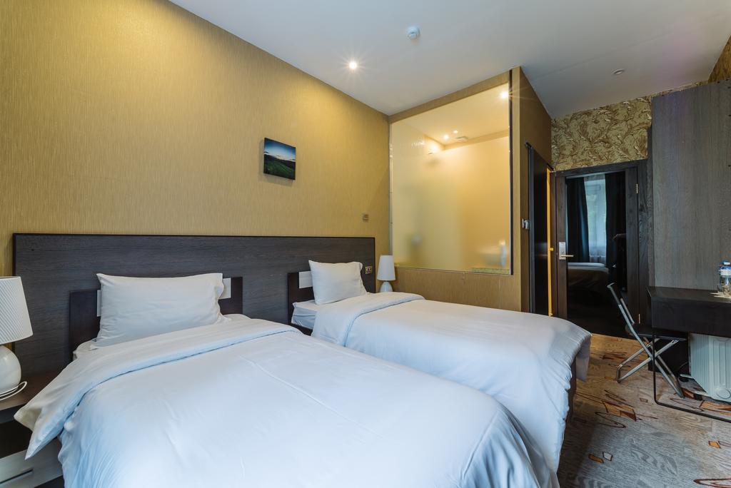Peter Imperial Hotel