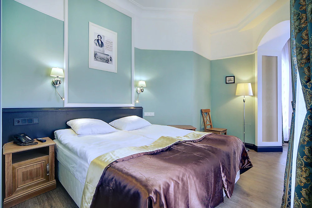 Peterburgskaya Elegy