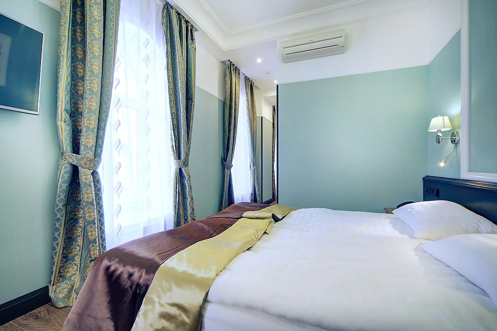 Peterburgskaya Elegy