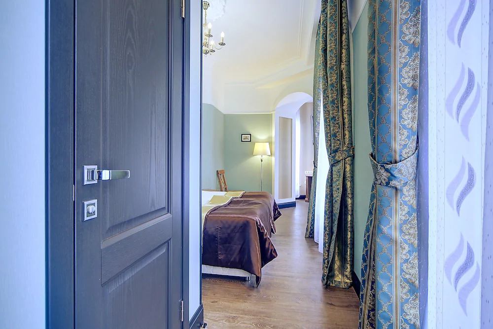 Peterburgskaya Elegy