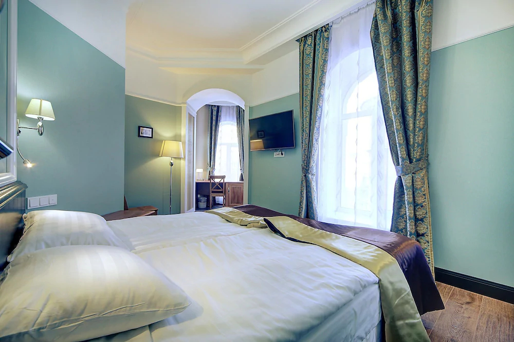 Peterburgskaya Elegy