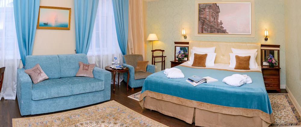 Petr Hotel