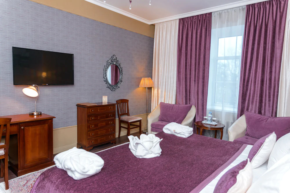 Petr Hotel