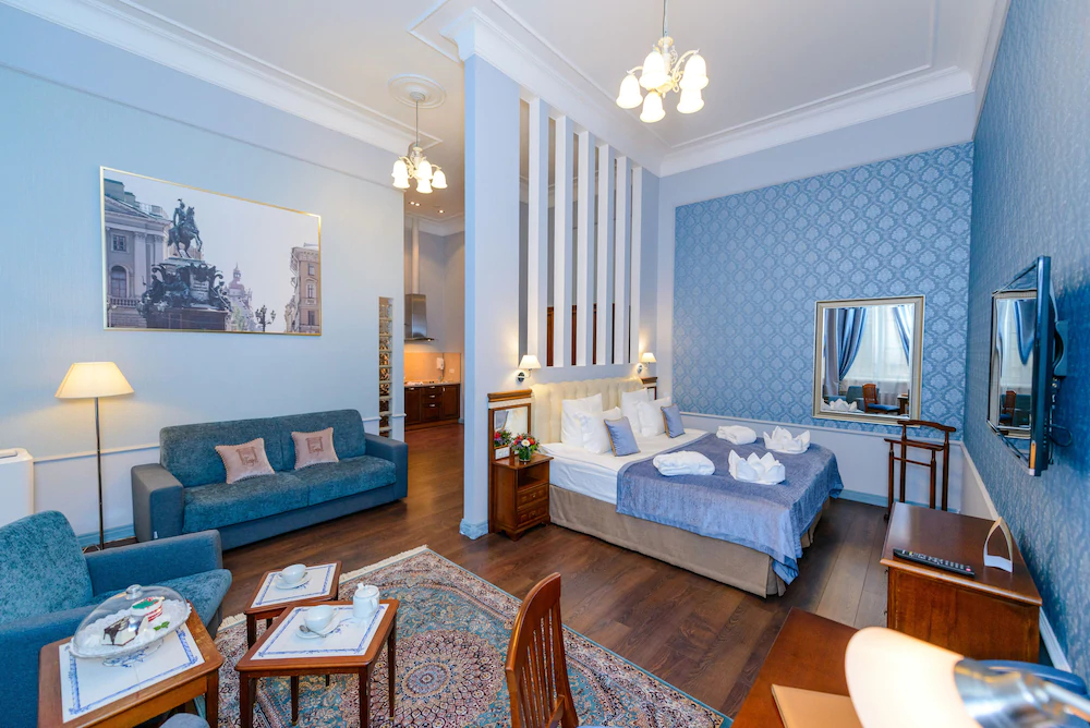 Petr Hotel
