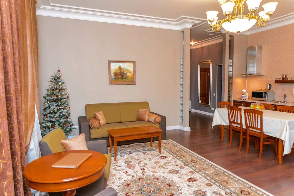 Petr Hotel