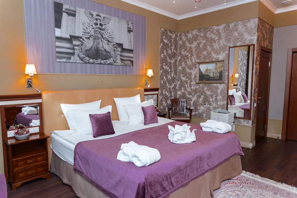 Petr Hotel