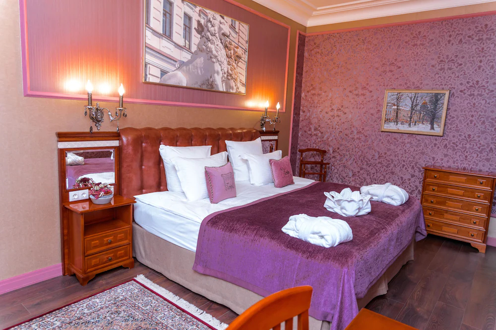 Petr Hotel