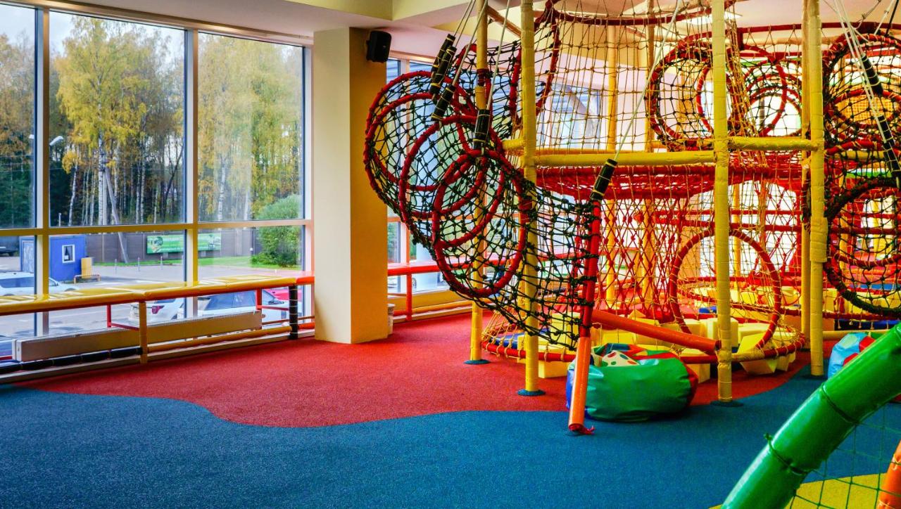 Petro Sport Hotel