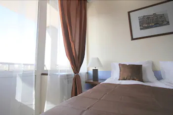 Phlogiston Hotel