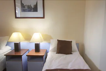 Phlogiston Hotel