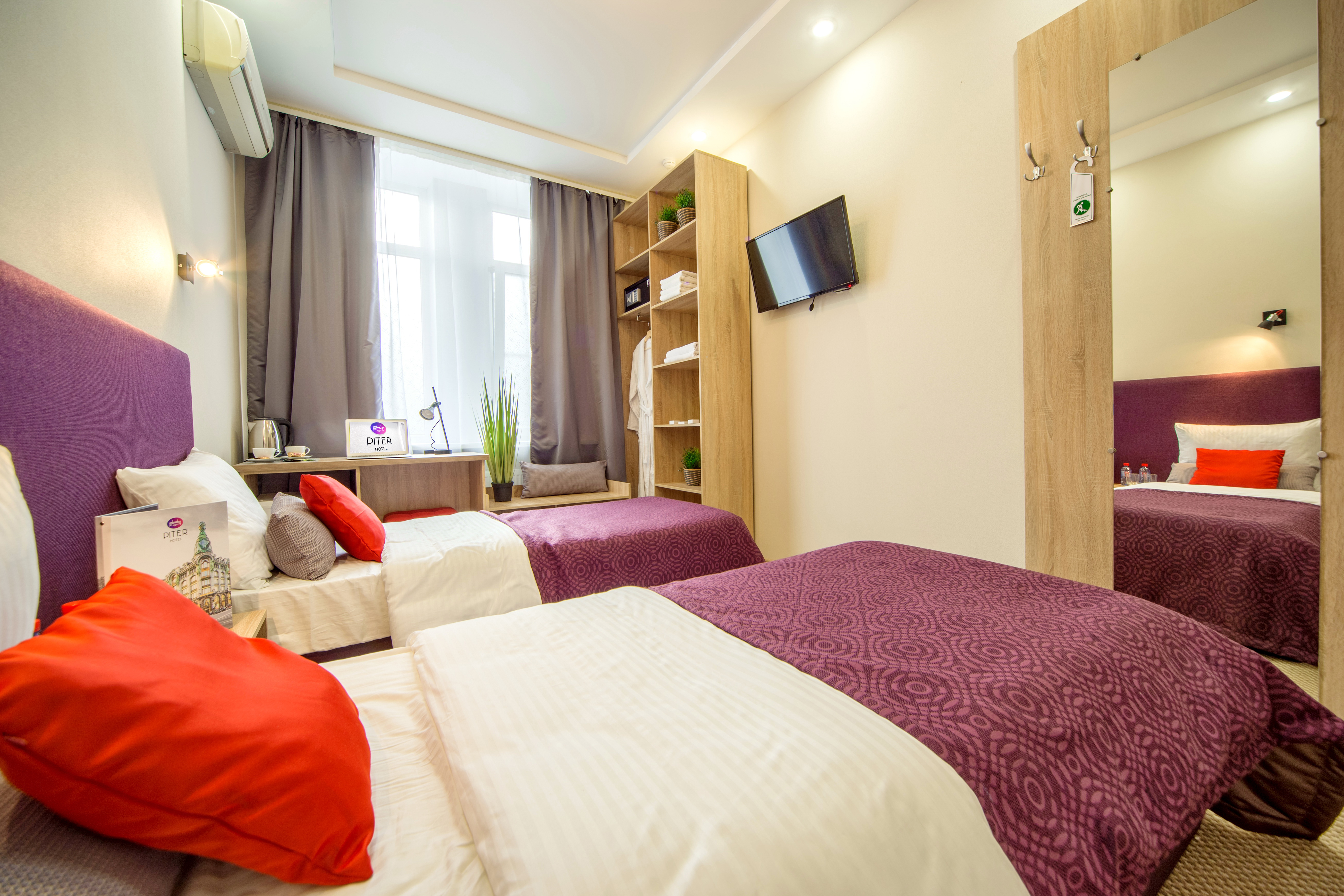 Piter Hotel