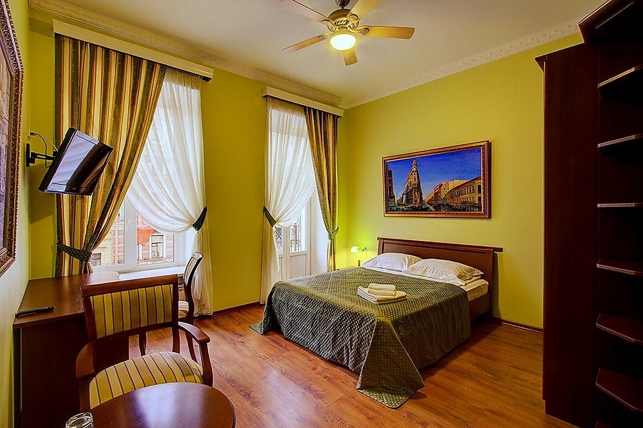 Piterskaya Club Hotel