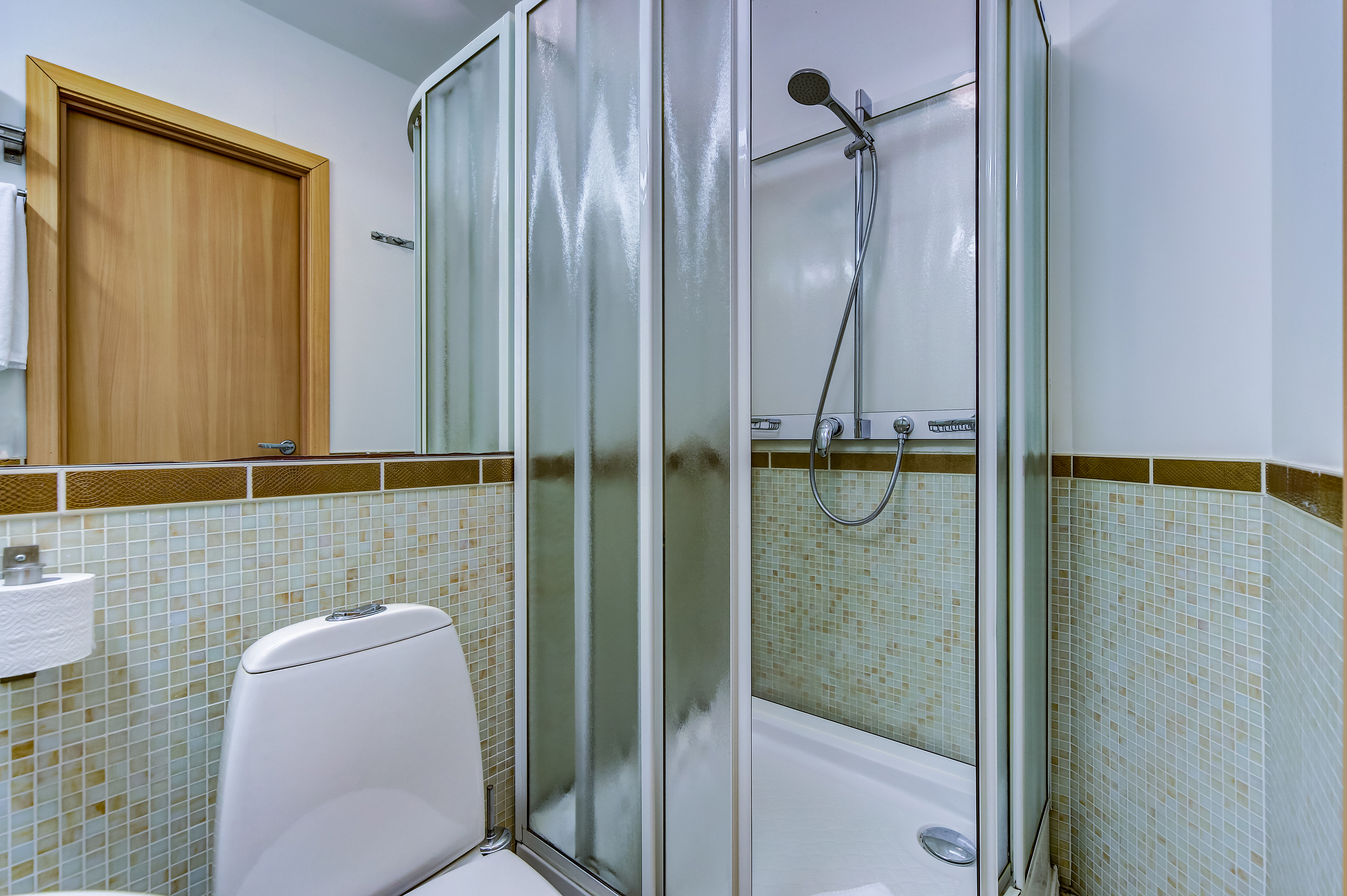 Polikoff Business Hotel