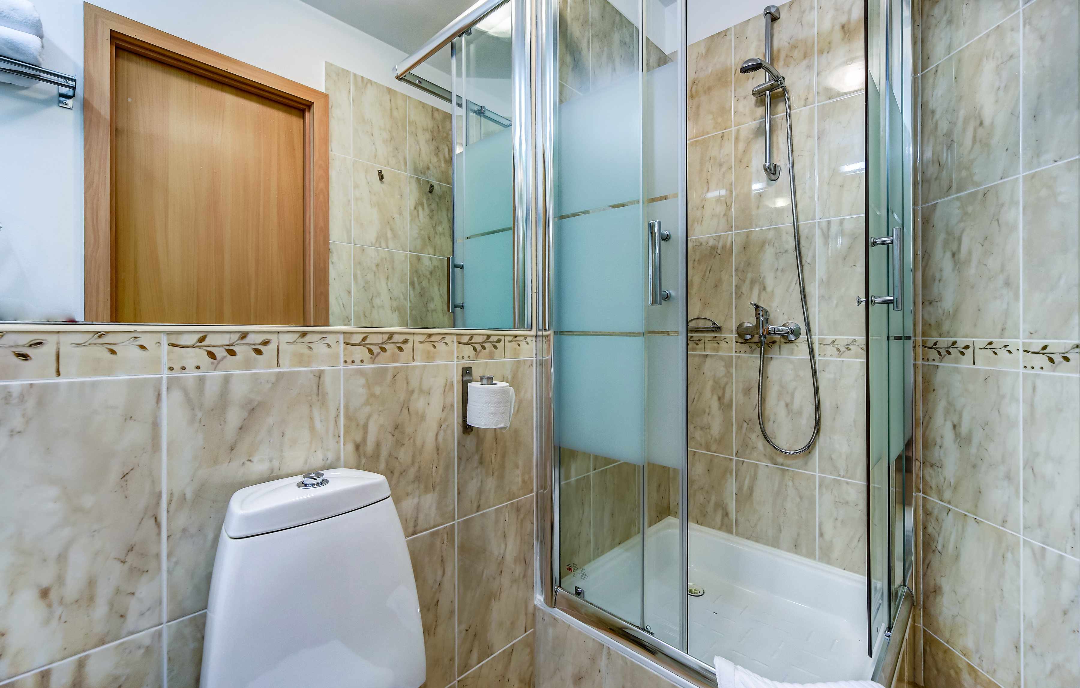 Polikoff Business Hotel