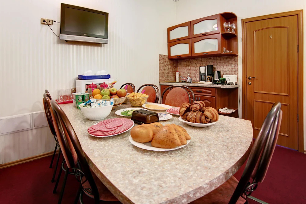 Popov Hotel