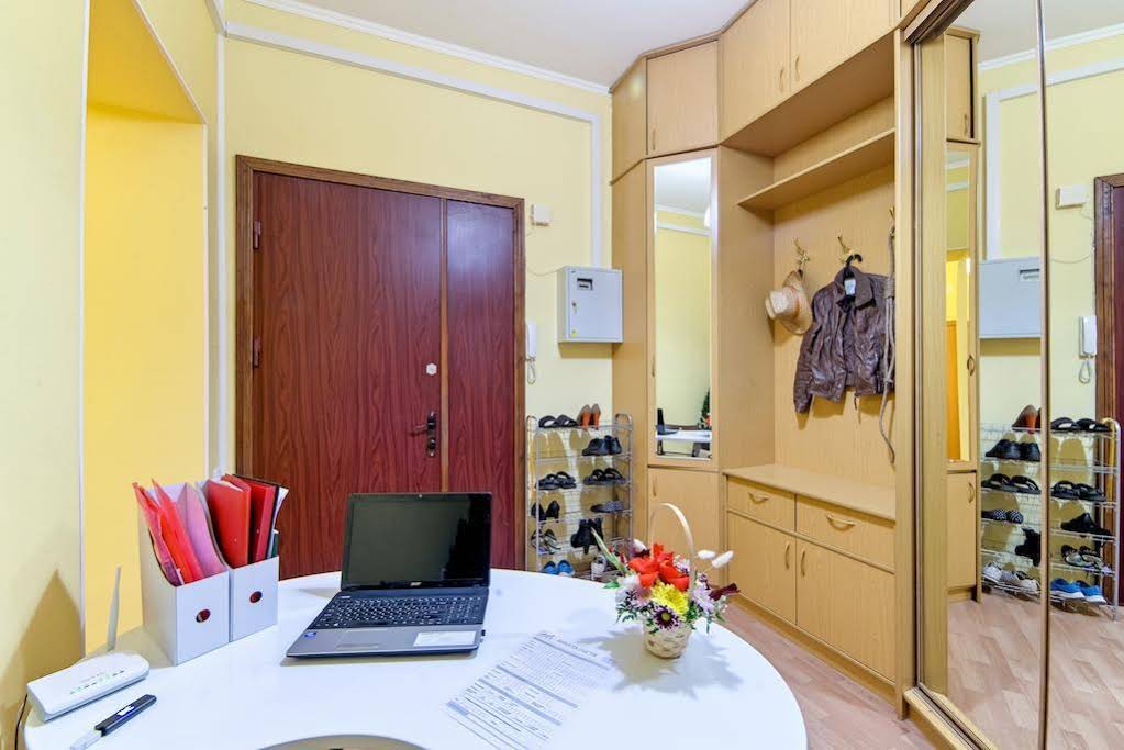 Port Hostel On Sennaya