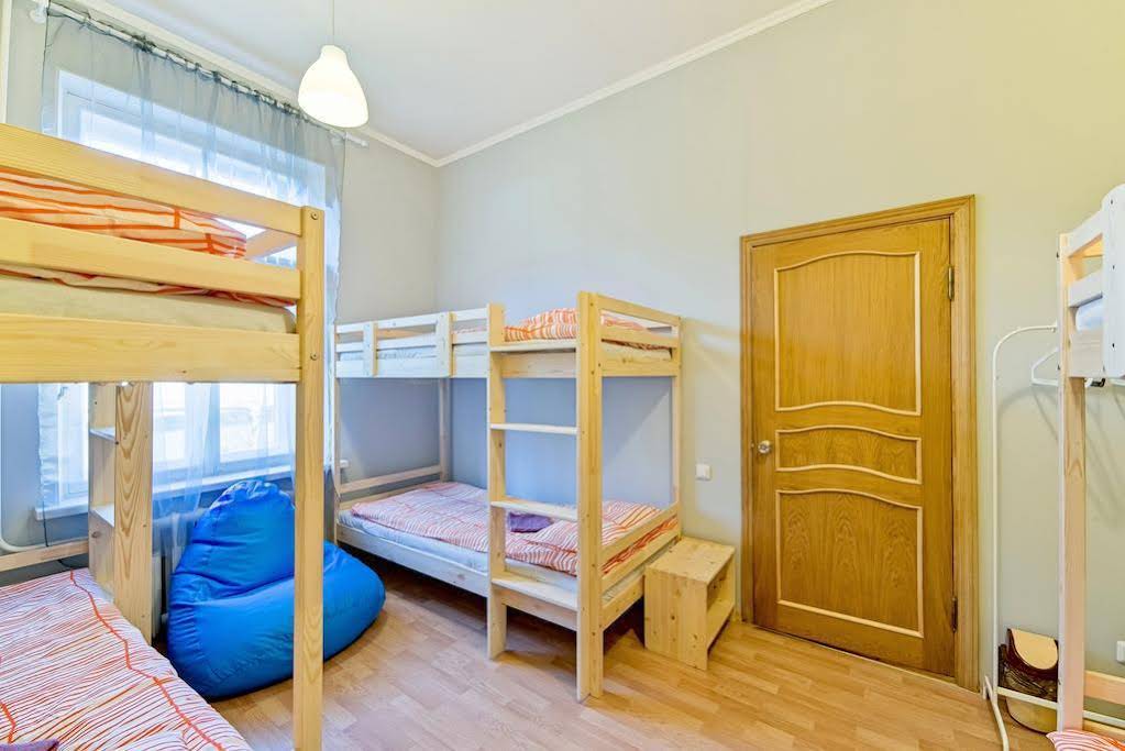 Port Hostel On Sennaya