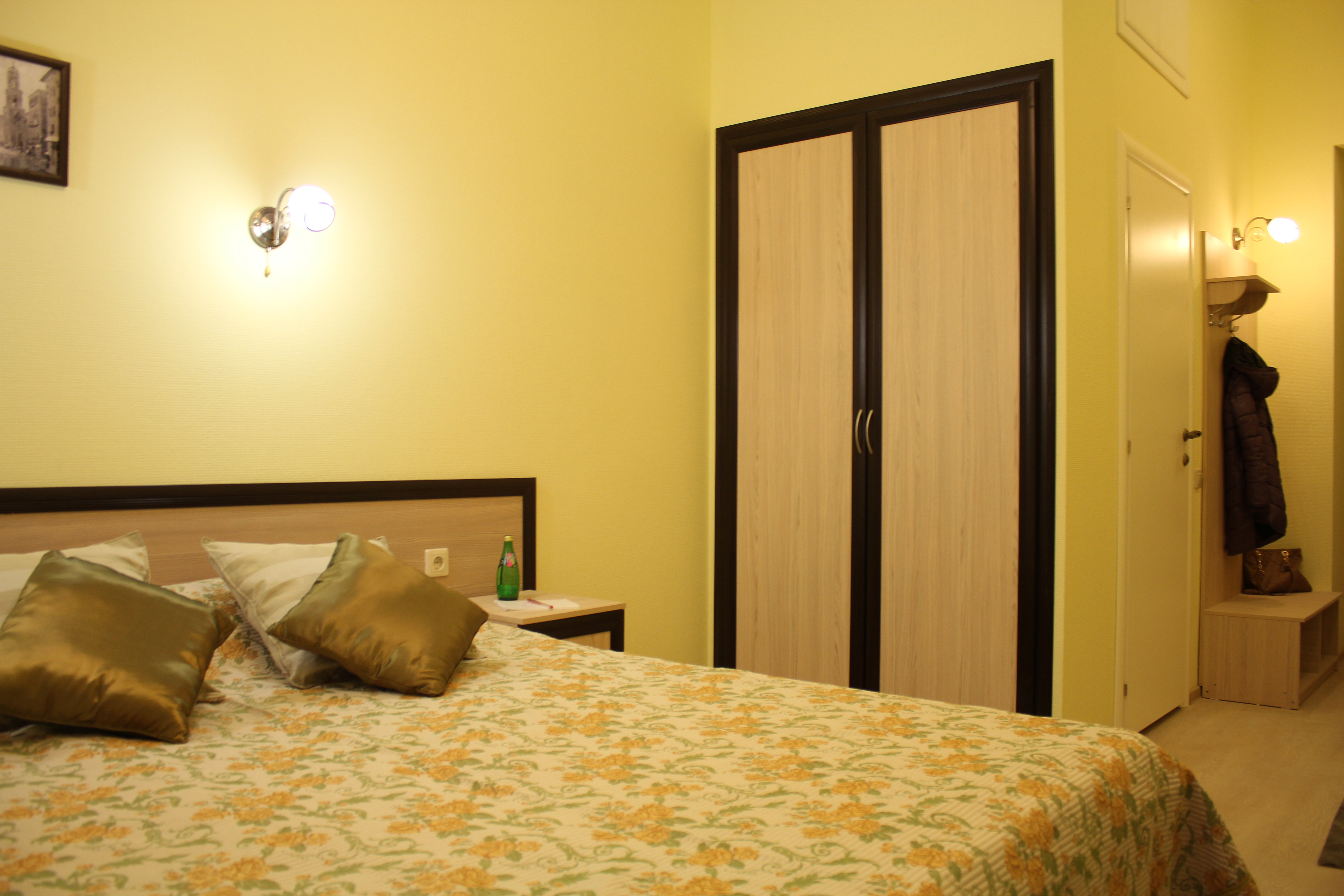 Rada Mini Hotel