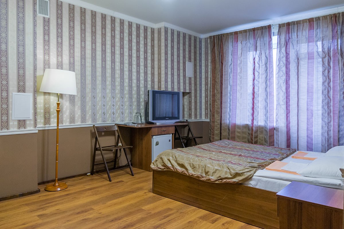 RA Hotel at Tambovskaya 11