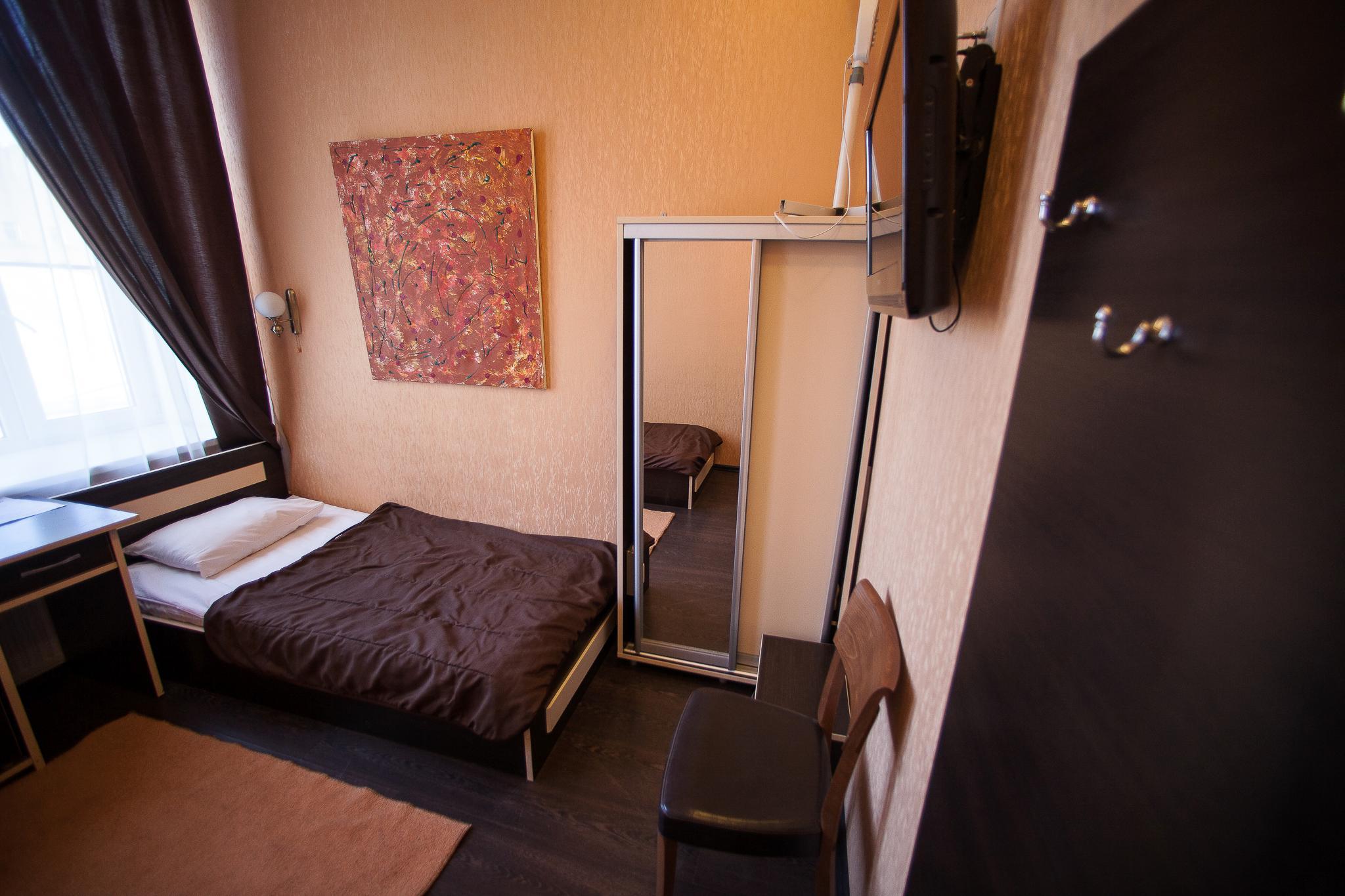 Travelto Ligovsky 87